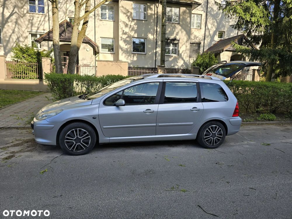 Peugeot 307 2.0 Premium - 7