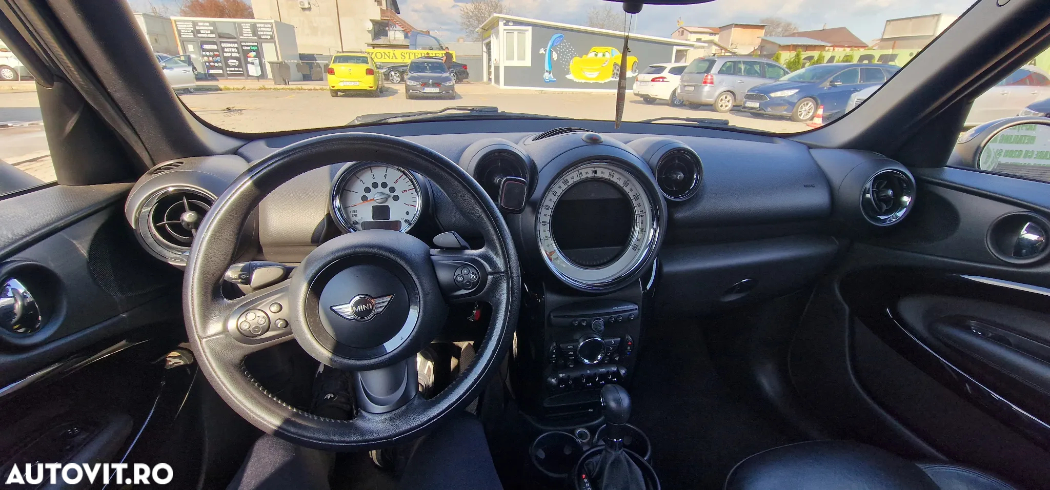 Mini Paceman - 17