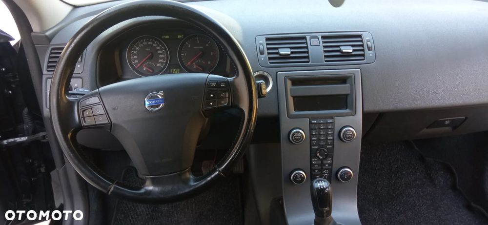 Volvo V50 1.6D DPF DRIVe - 21