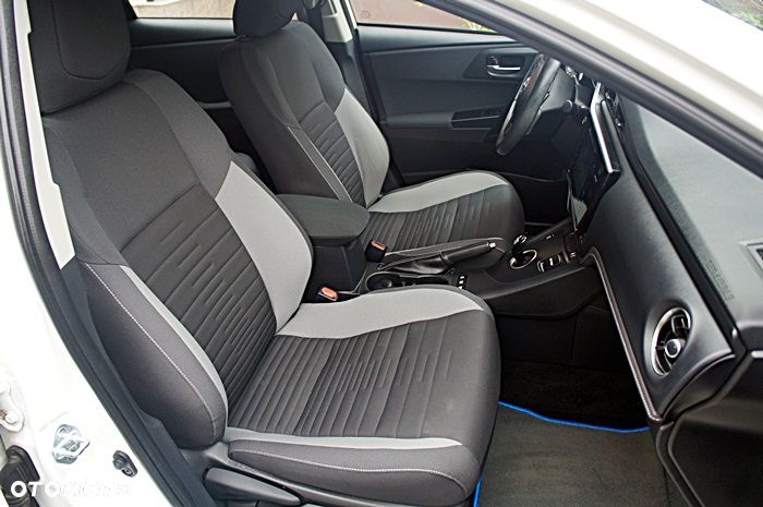 Toyota Auris 1.8 HSD Luna - 18
