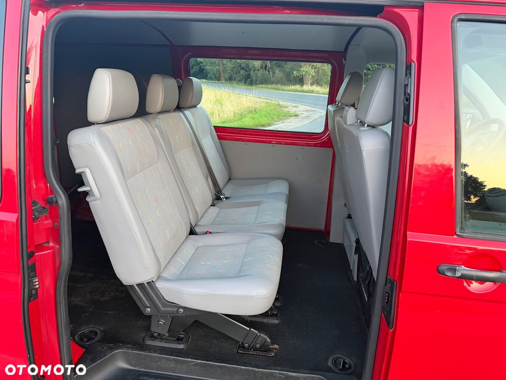 Volkswagen Transporter - 11