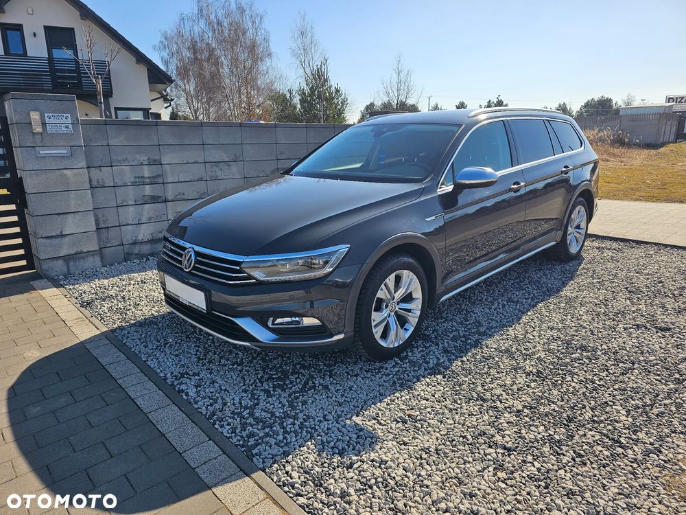 Volkswagen Passat Alltrack - 1