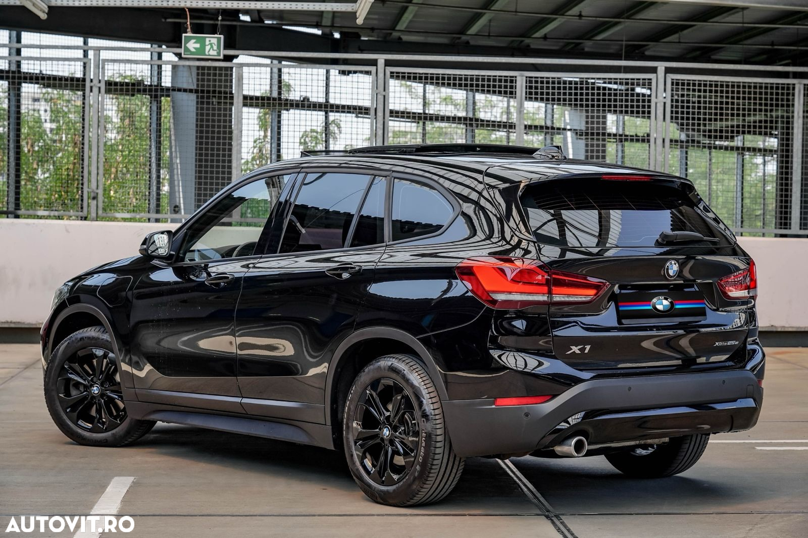BMW X1 xDrive25e Sport Line - 22