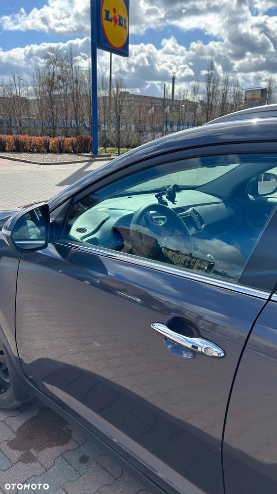 Kia Sportage 1.7 CRDI XL 2WD - 8