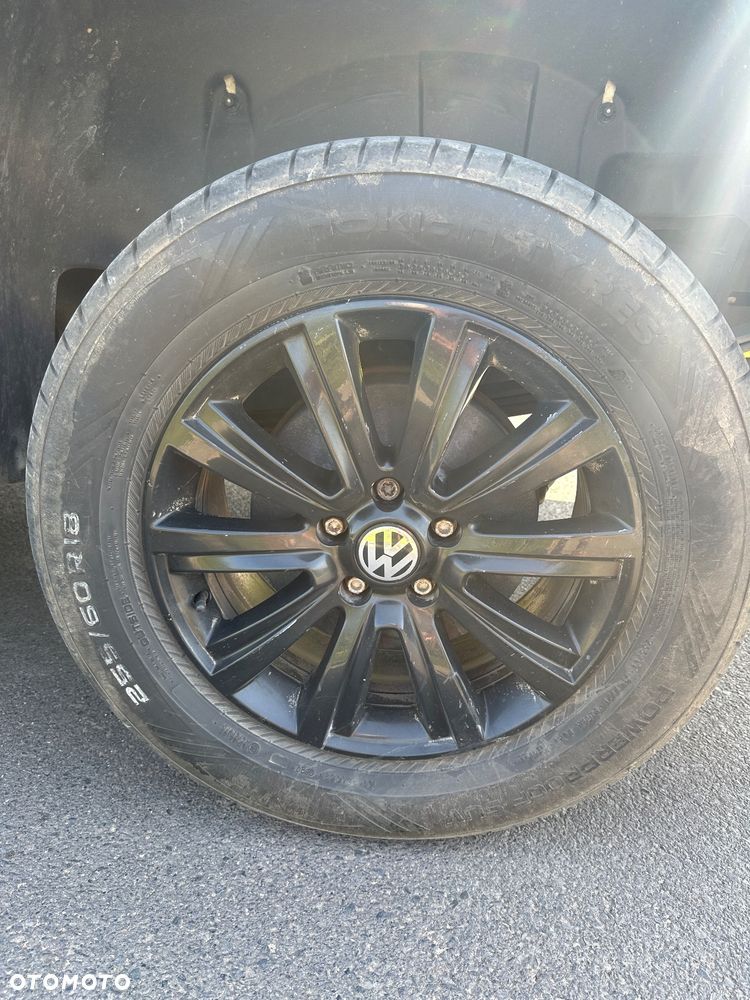 Volkswagen Amarok - 13