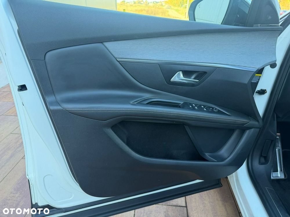 Peugeot 3008 2.0 BlueHDi GT S&S EAT6 - 28