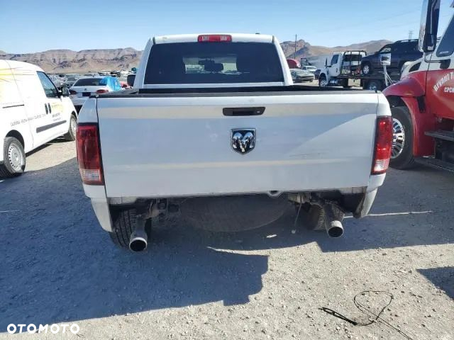 Dodge RAM 1500 5.7 4x4 - 15