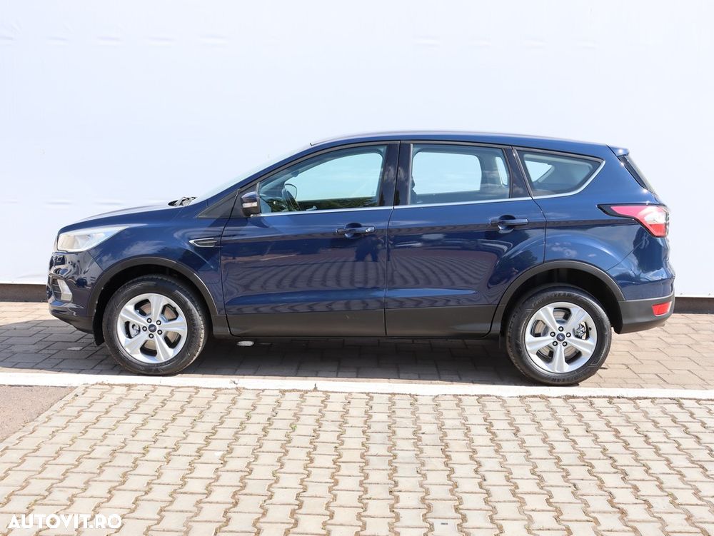 Ford Kuga - 3