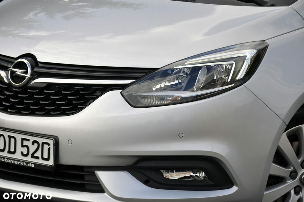 Opel Zafira - 12