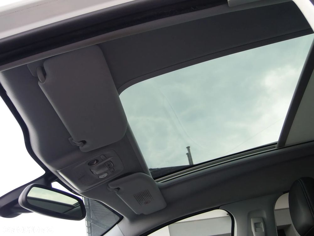 Peugeot 2008 1.6 e-HDi Allure S&S - 7