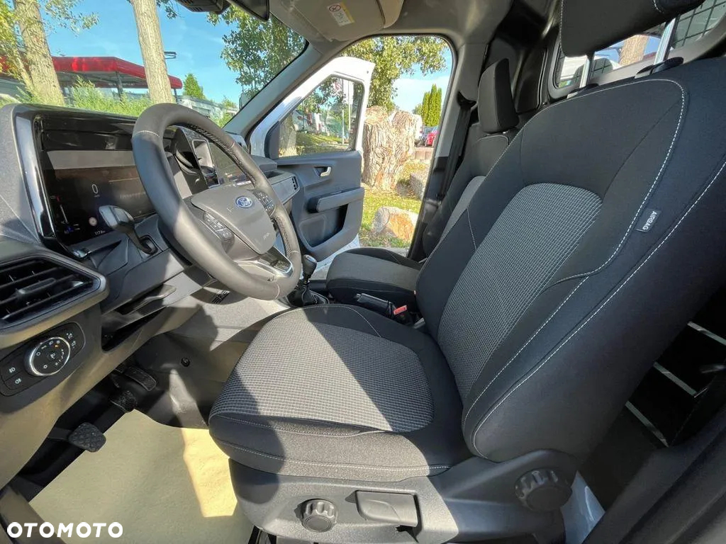 Ford Transit Courier 100KM - 8