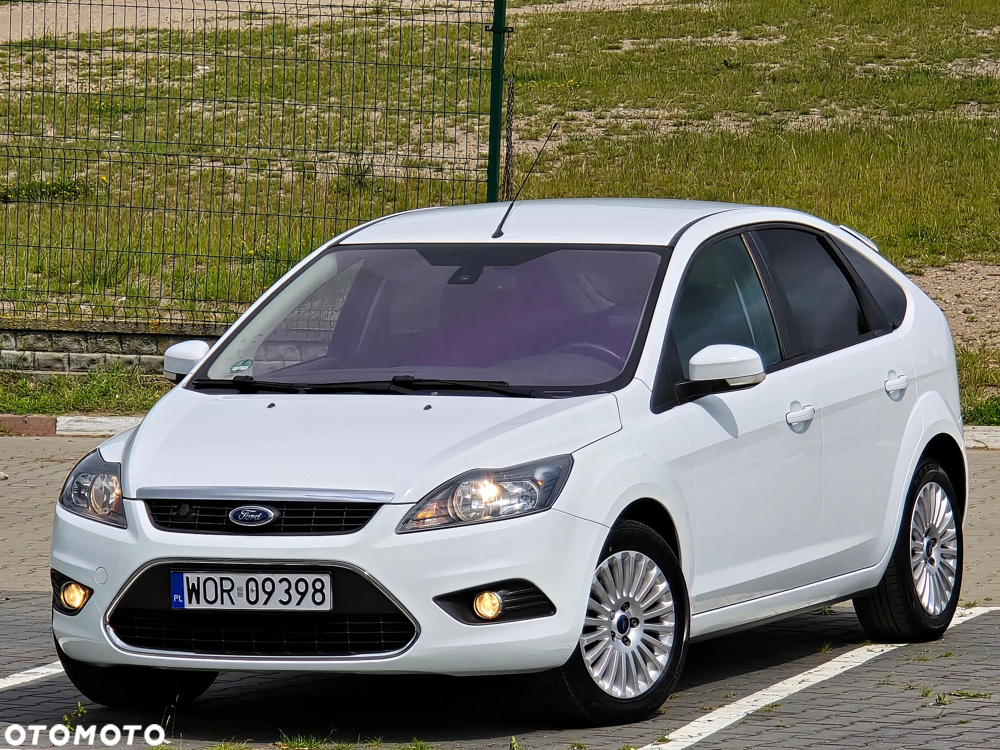 Ford Focus 1.8 FF Platinium X - 12