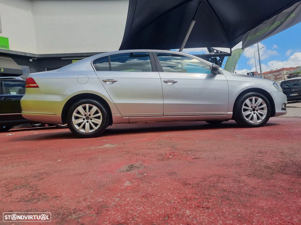 VW Passat 1.6 TDI Confortline - 12