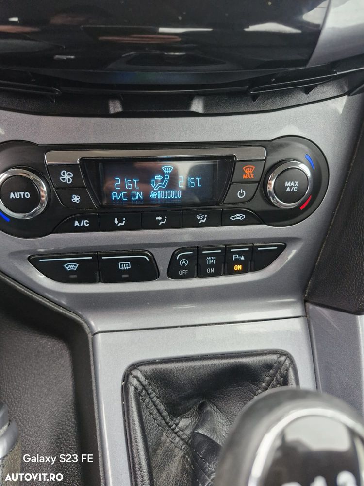 Ford Focus Turnier 1.0 EcoBoost Start-Stopp-System Titanium - 12