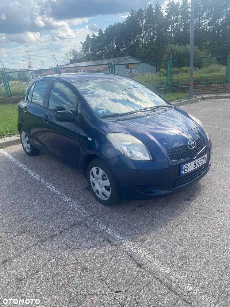 Toyota Yaris 1.0 VVT-i Luna - 2