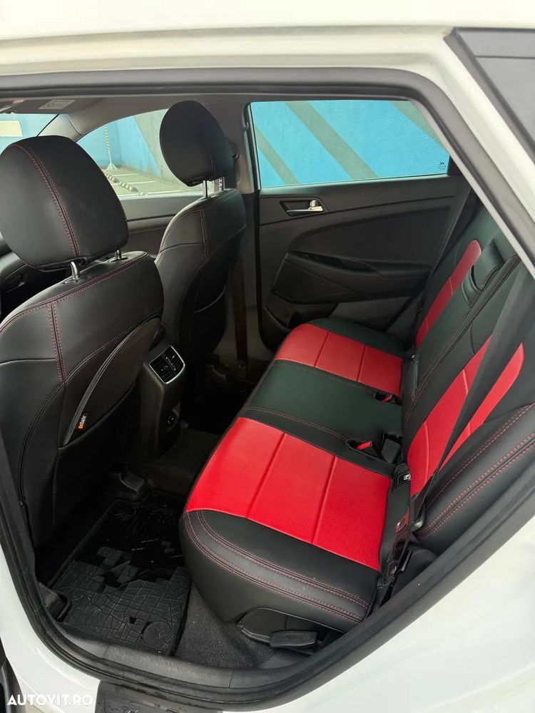 Hyundai Tucson 1.6 T-GDi 4WD 7DCT Style - 11