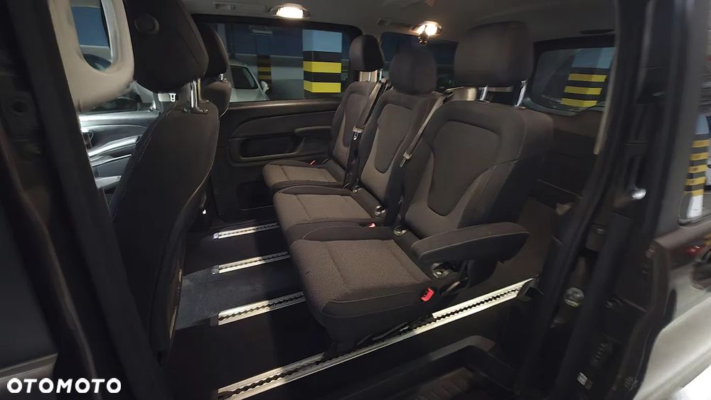 Mercedes-Benz Klasa V 220 CDI 7G-Tronic (d³ugi) - 15