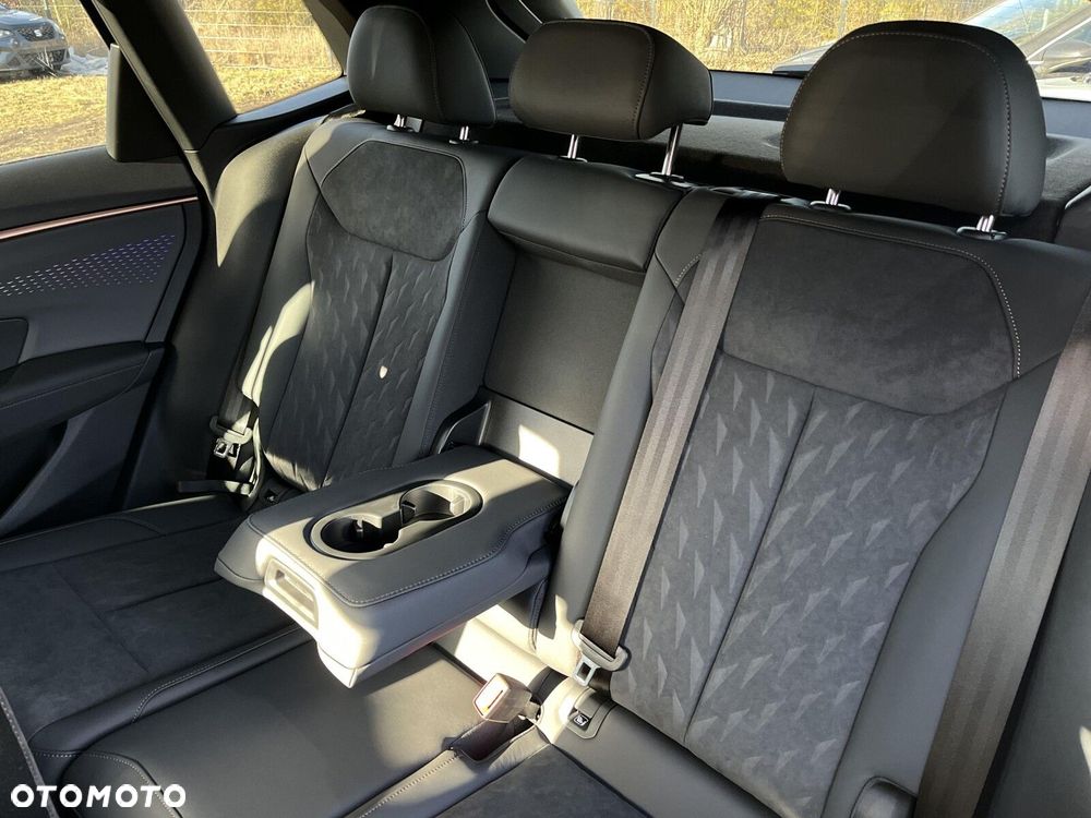 Cupra Terramar 1.5 eTSI mHEV Advantage Edition DSG - 11