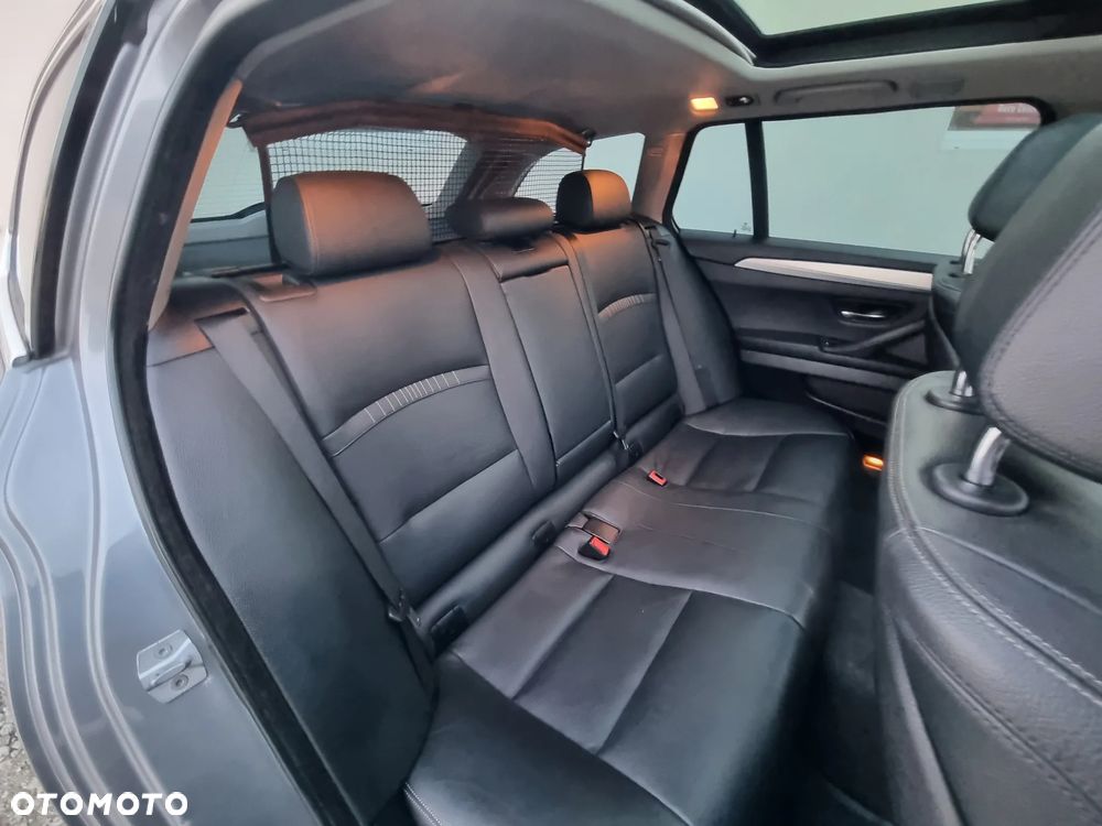 BMW Seria 5 - 12