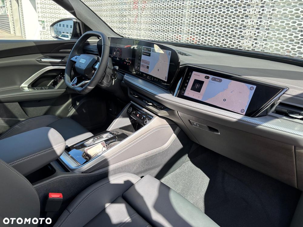 Audi Q5 Sportback TFSI mHEV 150 kW Quattro S tronic - 12
