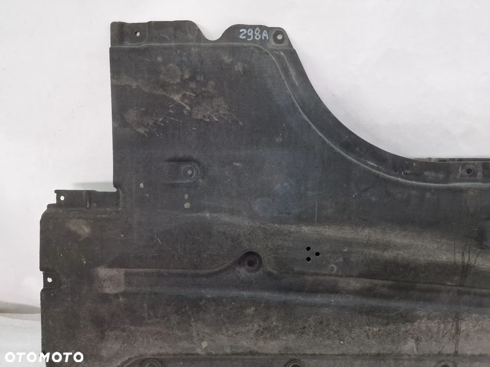 BMW G20 / G21 PRAWA OSŁONA PODWOZIA , NR 51757340866 / 7340866 , NR AUKCJI NSŁ298 - 3