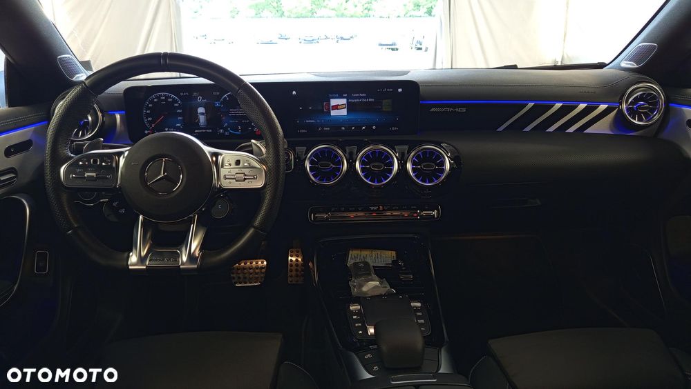 Mercedes-Benz CLA AMG 35 4-Matic 7G-DCT - 13