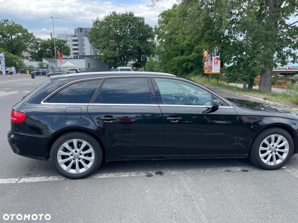 Audi A4 Avant - 6