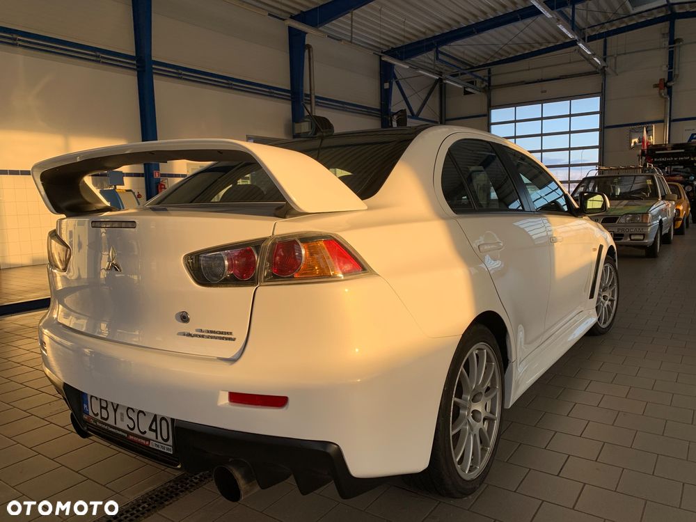 Mitsubishi Lancer Evolution GSR - 5