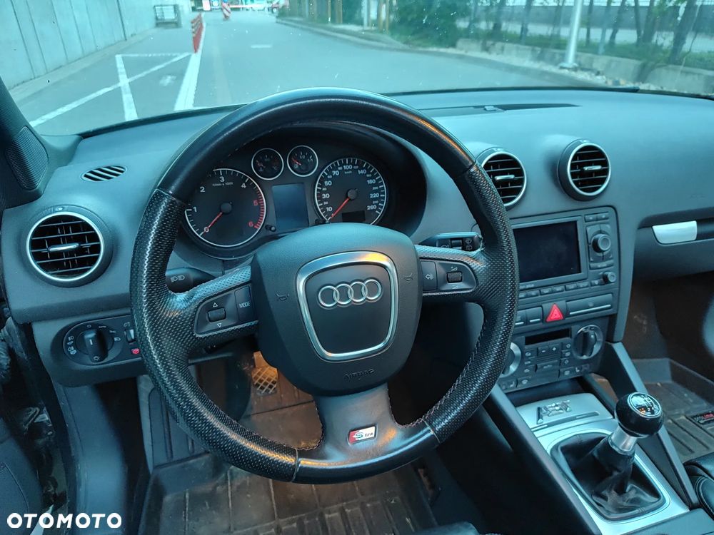 Audi A3 3-drzwiowe 2.0 TDI DPF quattro S Line Sportpaket plus - 12