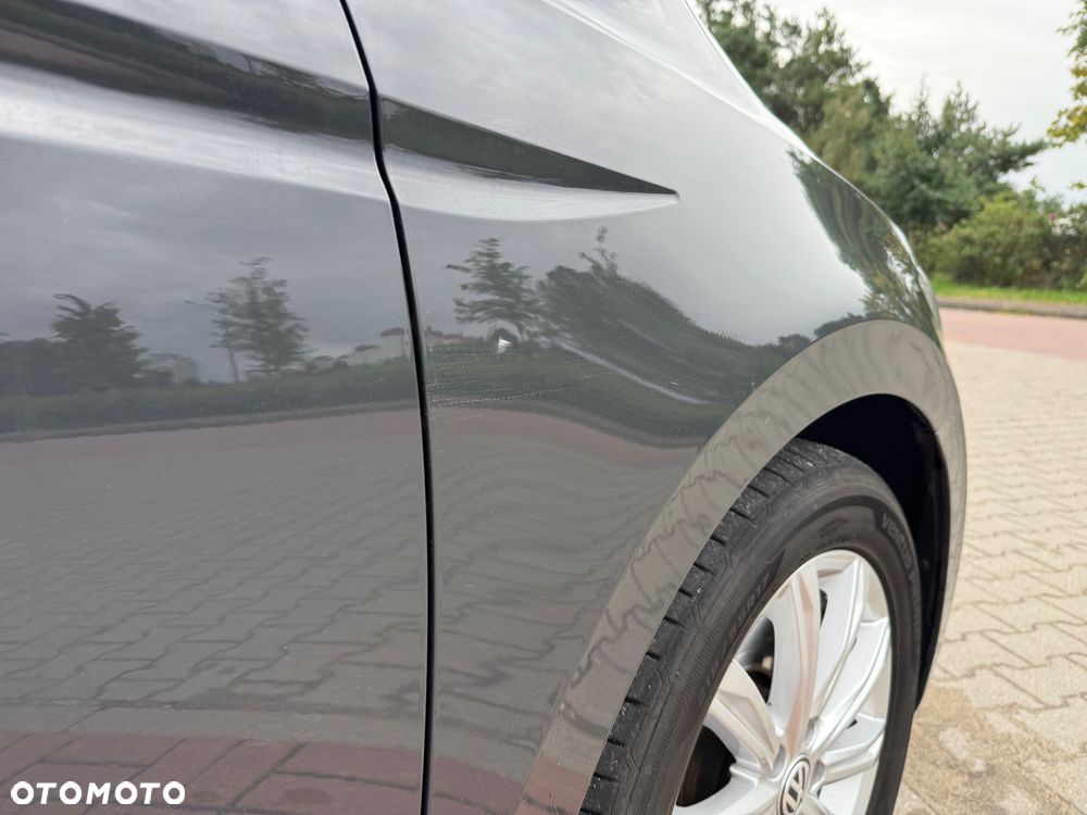 Volkswagen Touran 1.4 TSI BMT Highline - 8