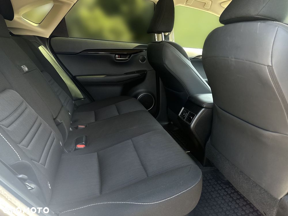 Lexus NX 300h Elegance AWD - 14