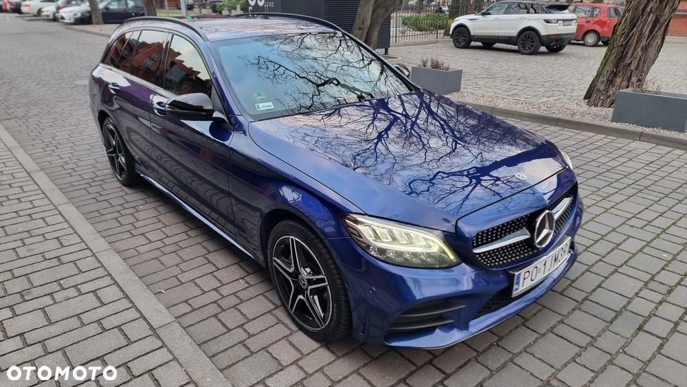 Mercedes-Benz Klasa C 220 d 4MATIC 9G-TRONIC
