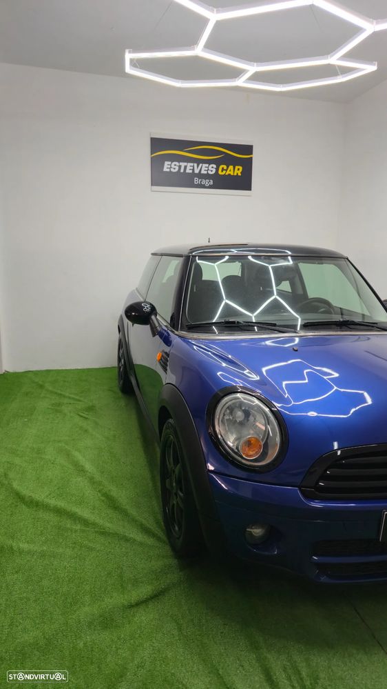 MINI 3 Portas Cooper D - 2