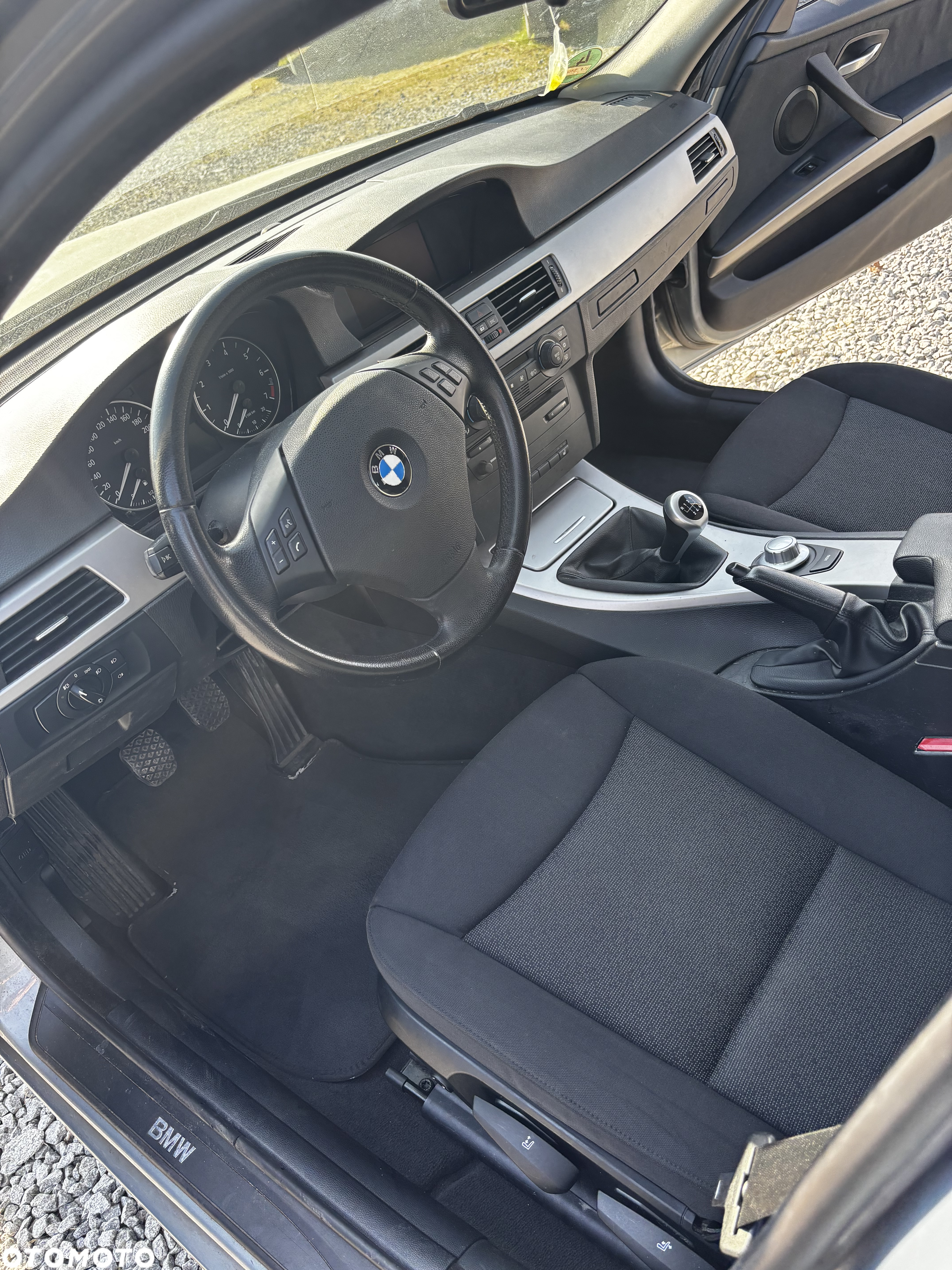 BMW Seria 3 320i Touring - 7