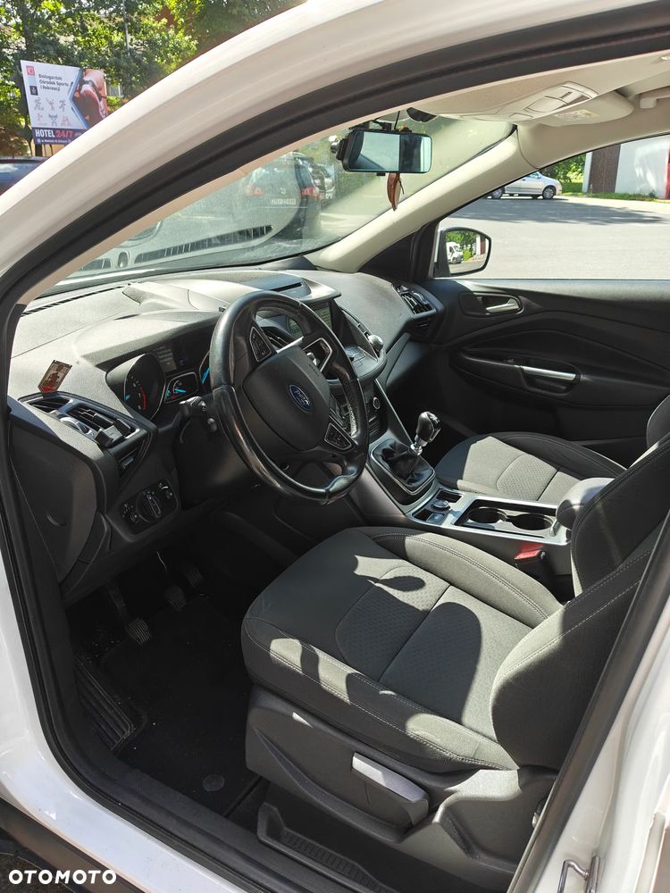 Ford Kuga - 7
