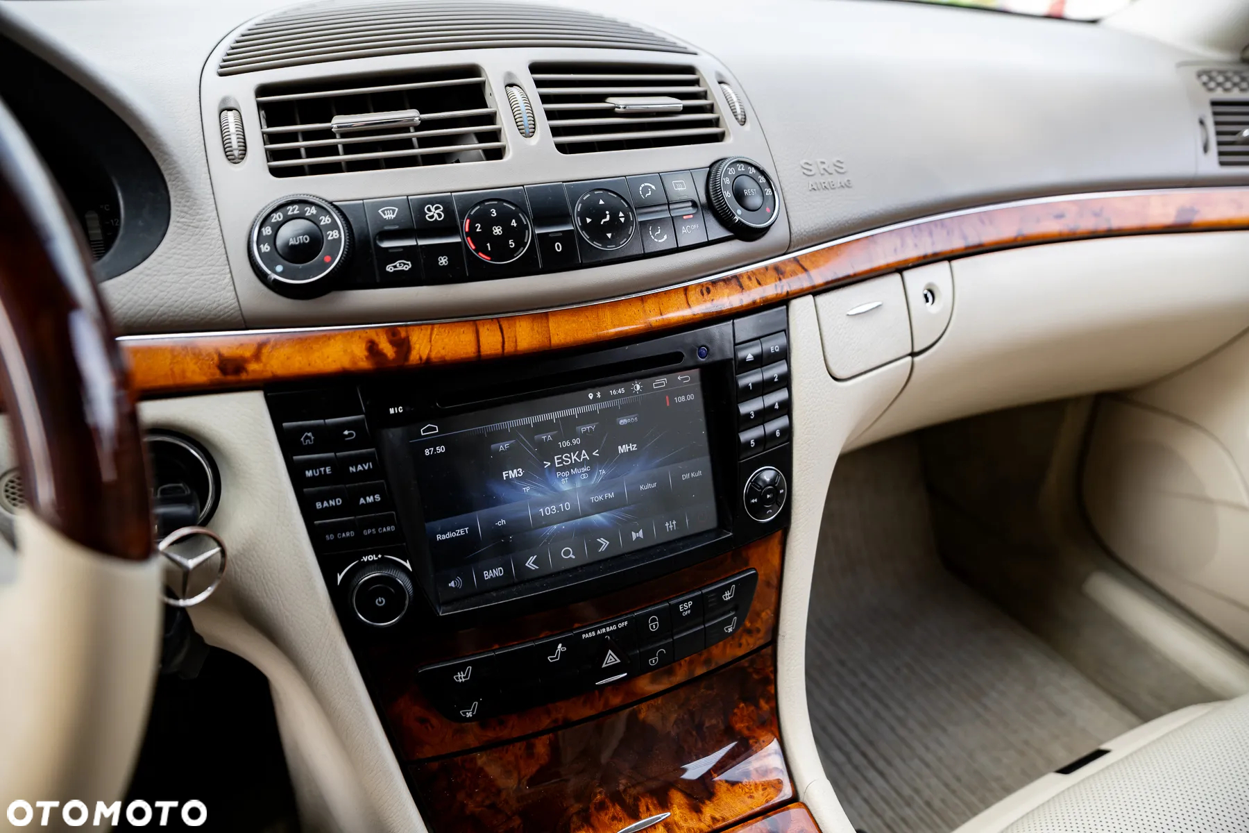 Mercedes-Benz Klasa E 320 Avantgarde - 29