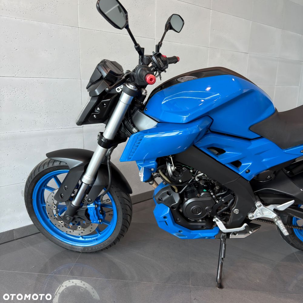 Yamaha MT - 9