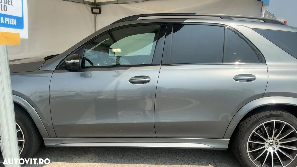 Mercedes-Benz GLE 300 d 4MATIC - 2