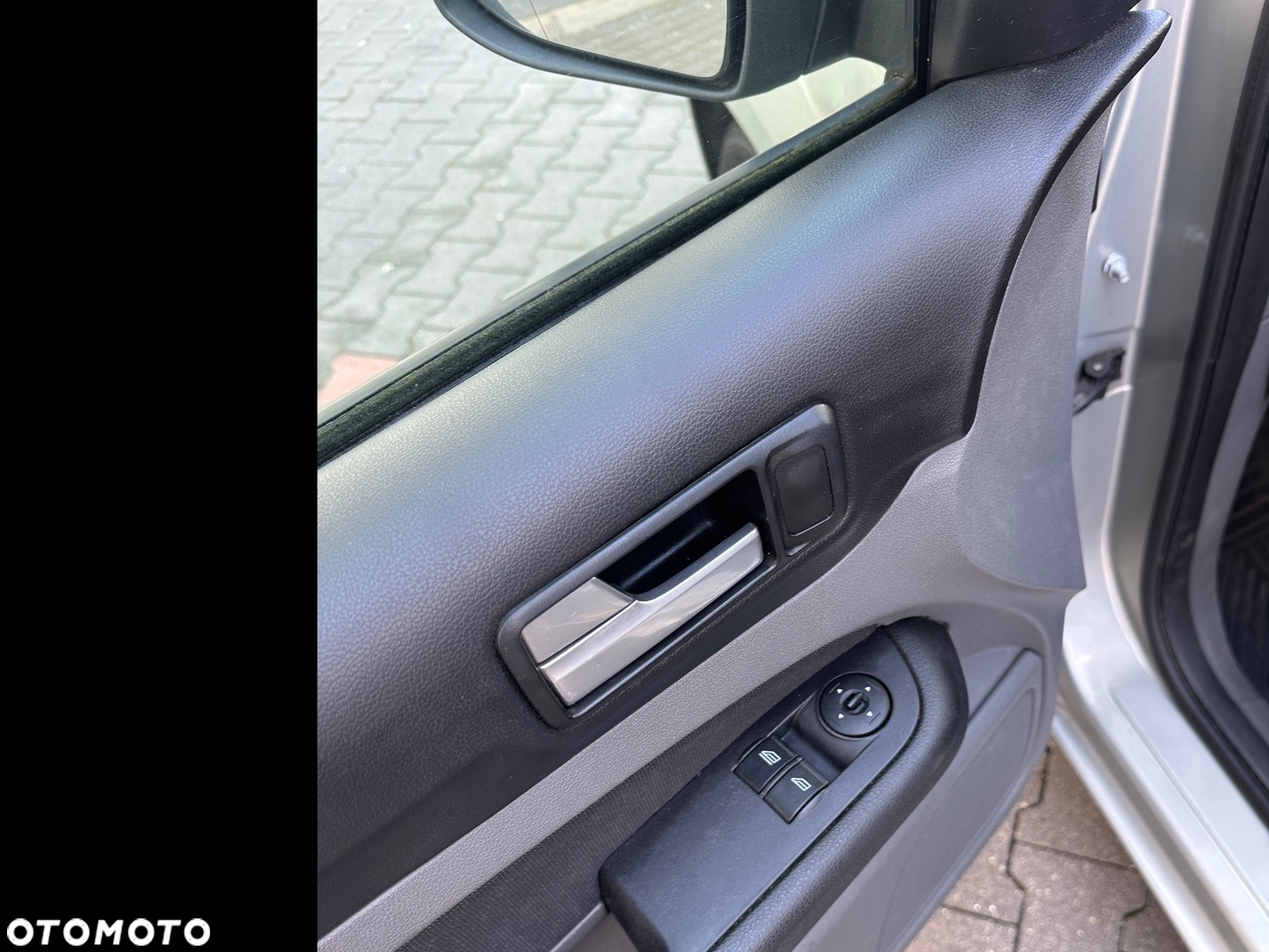 Ford Focus - 12