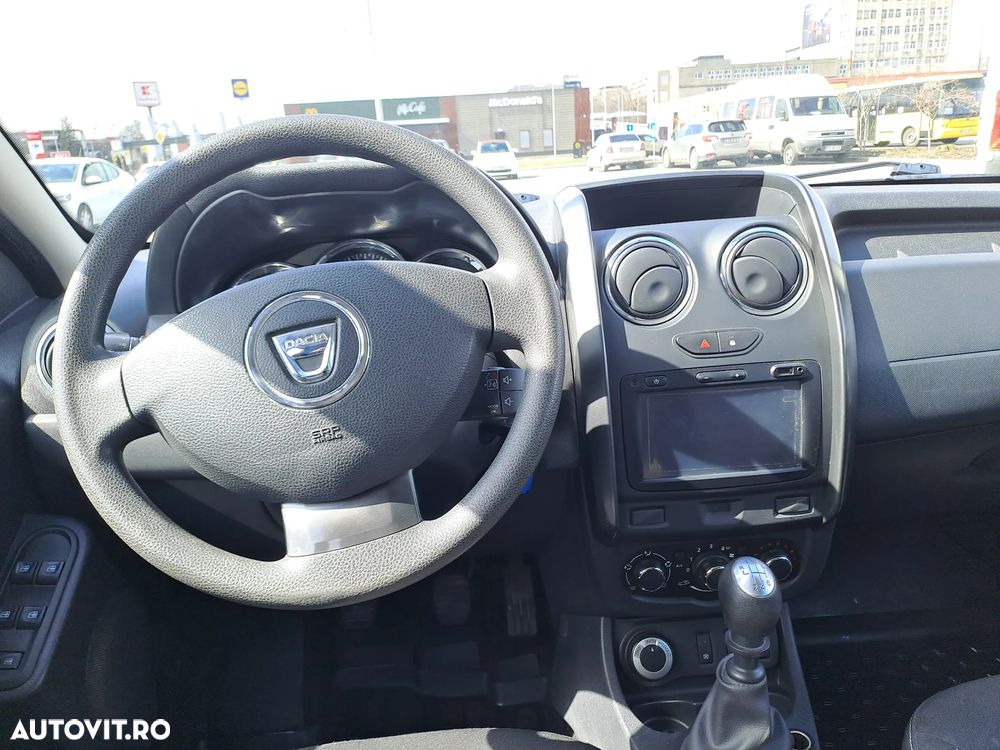 Dacia Duster 1.5 dCi 4WD Comfort - 10