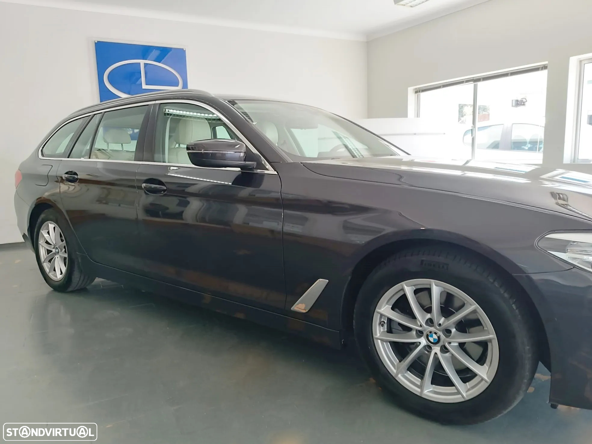BMW 520 d Line Luxury Auto - 4