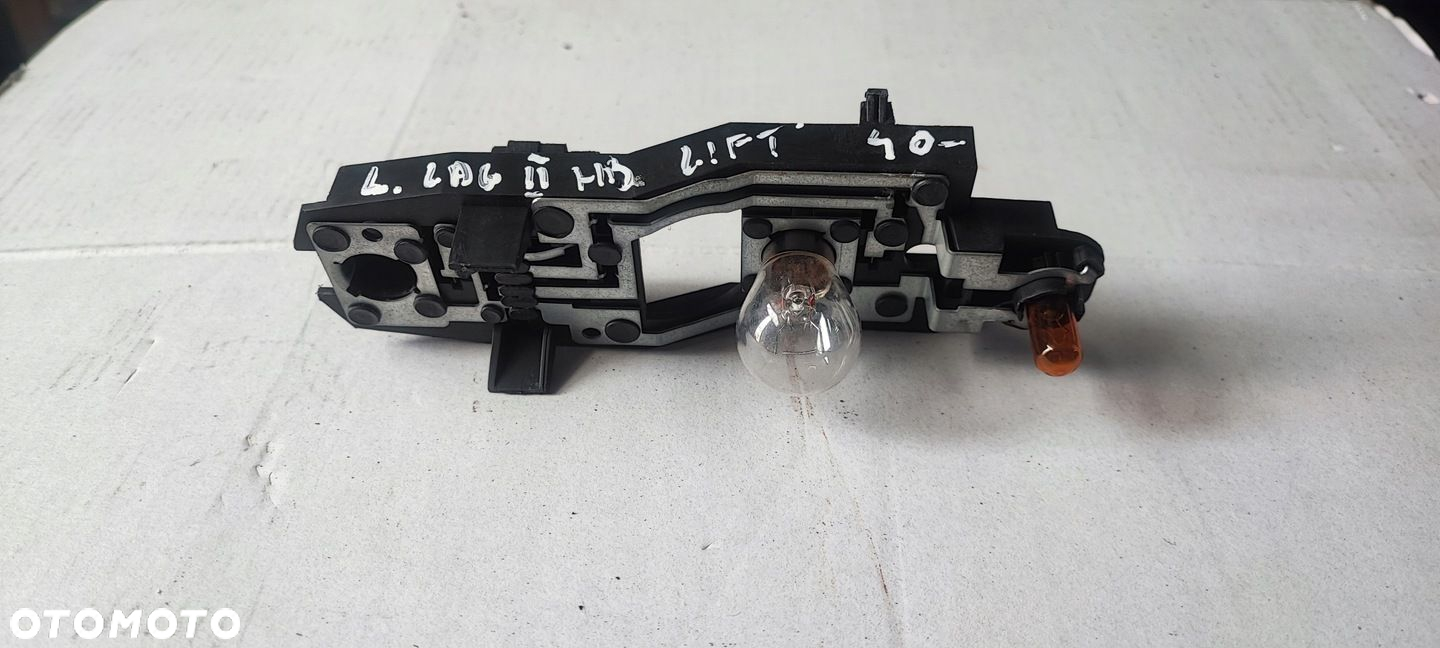WKŁAD LAMPY TYLNEJ LEWEJ RENAULT LAGUNA II LF LIFT HB - 3