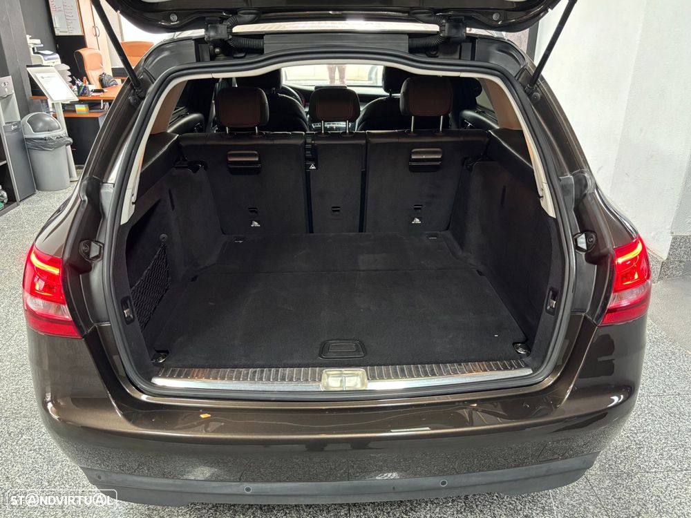 Mercedes-Benz C 200 - 21