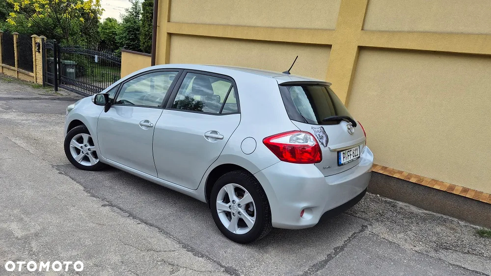 Toyota Auris 1.33 VVT-i Life - 2