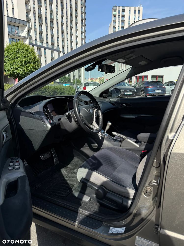Honda Civic 1.8 Comfort - 19