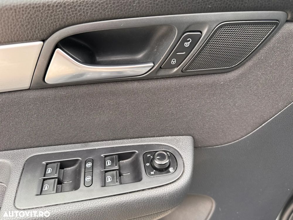 Volkswagen Sharan - 32