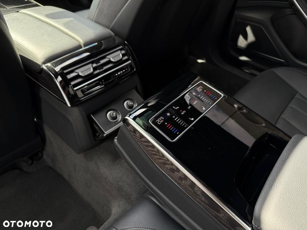 Audi A8 - 19