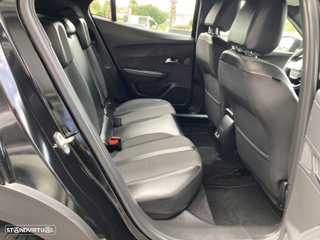 Peugeot e-2008 50 kWh Allure - 32