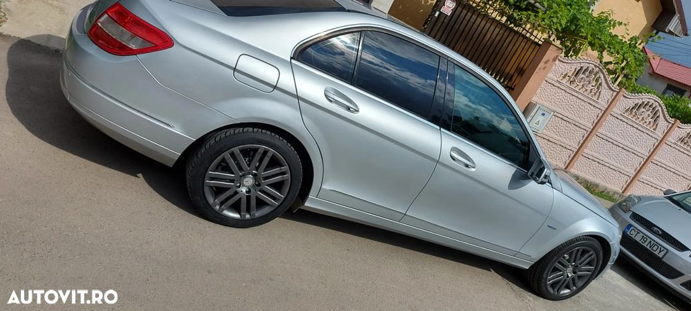 Mercedes-Benz C - 30