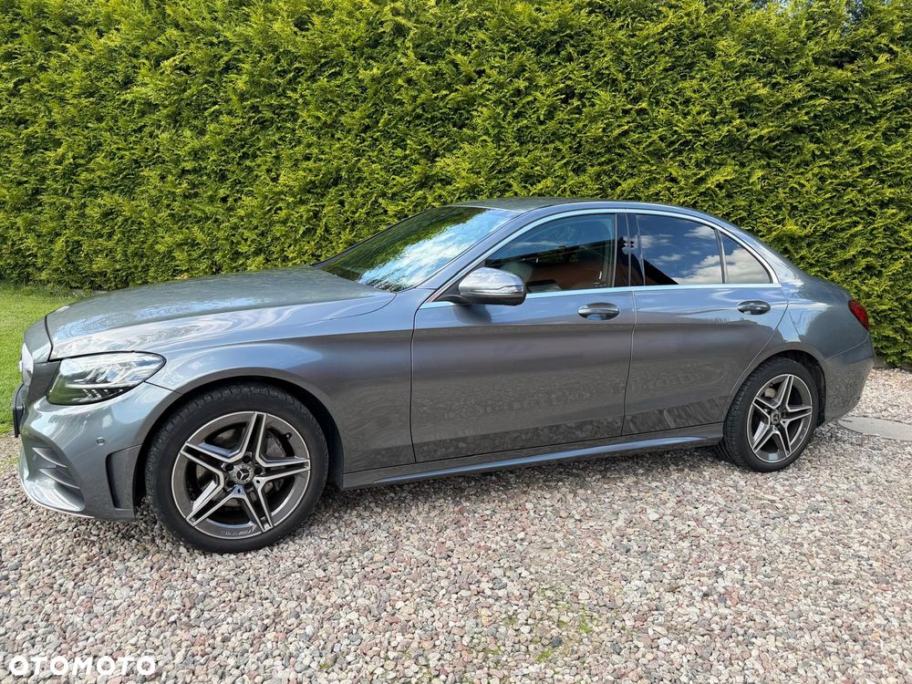 Mercedes-Benz Klasa C 200 9G-TRONIC - 2